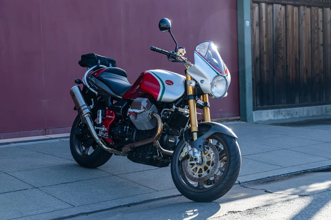 2004 Moto Guzzi - Image 3 of 31