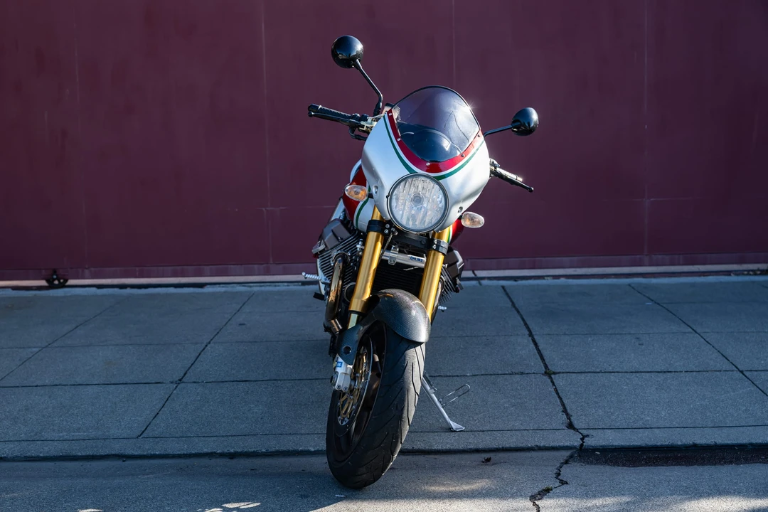 2004 Moto Guzzi - Image 4 of 31