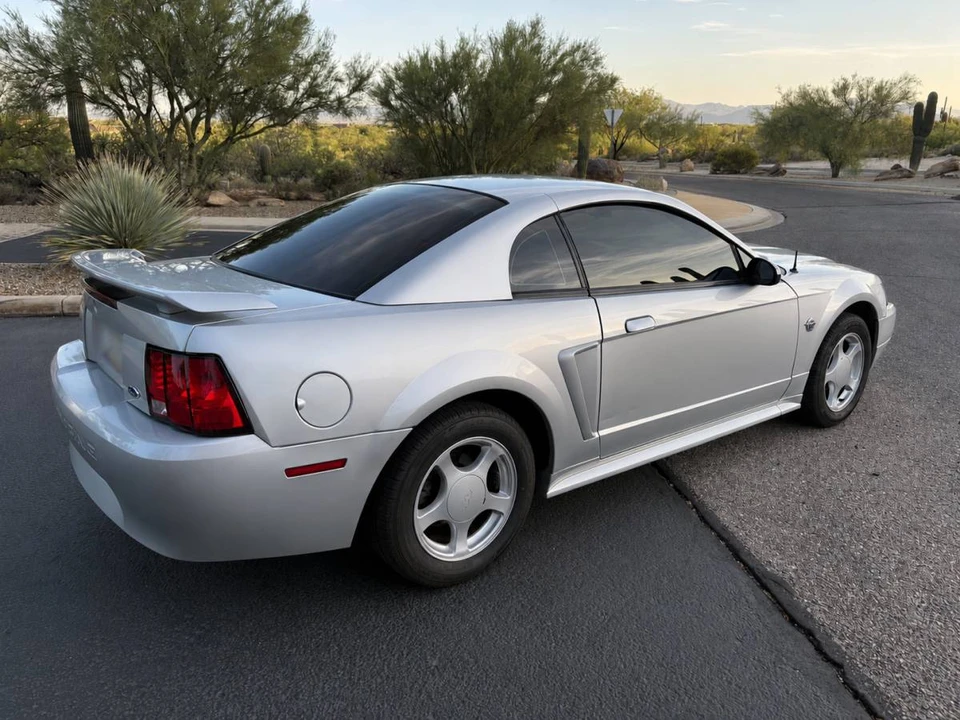 2004 Ford SN95 Mustang - Image 6 of 18
