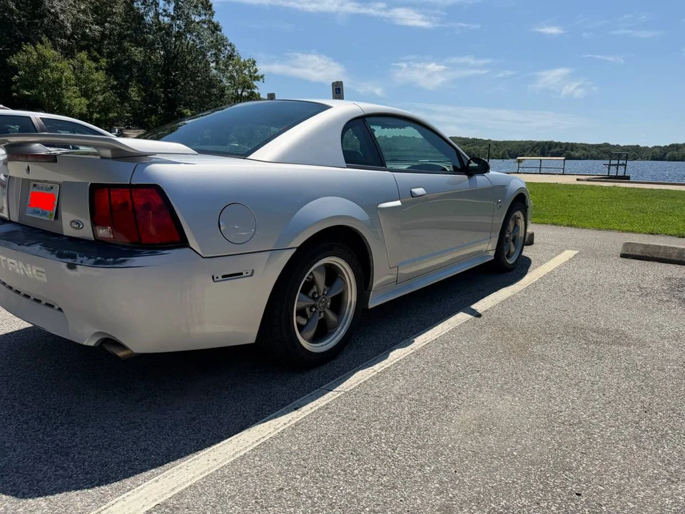 2004 Ford SN95 Mustang - Image 8 of 19