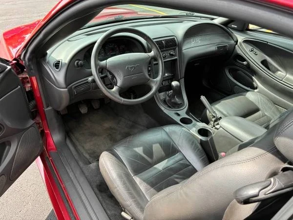 2004 Ford SN95 Mustang - Image 15 of 17