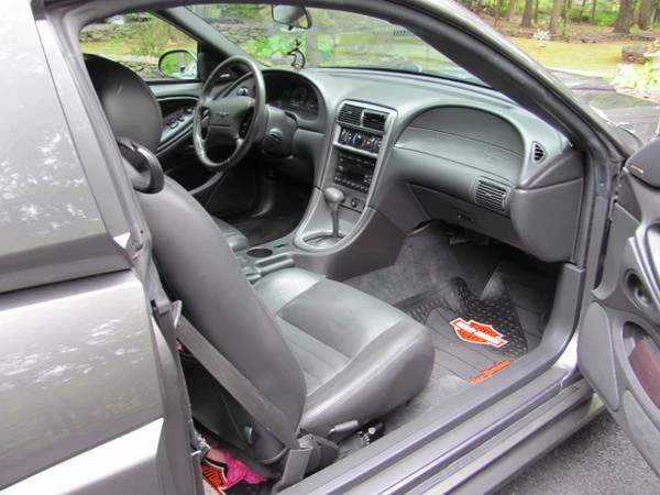 2004 Ford SN95 Mustang - Image 9 of 21