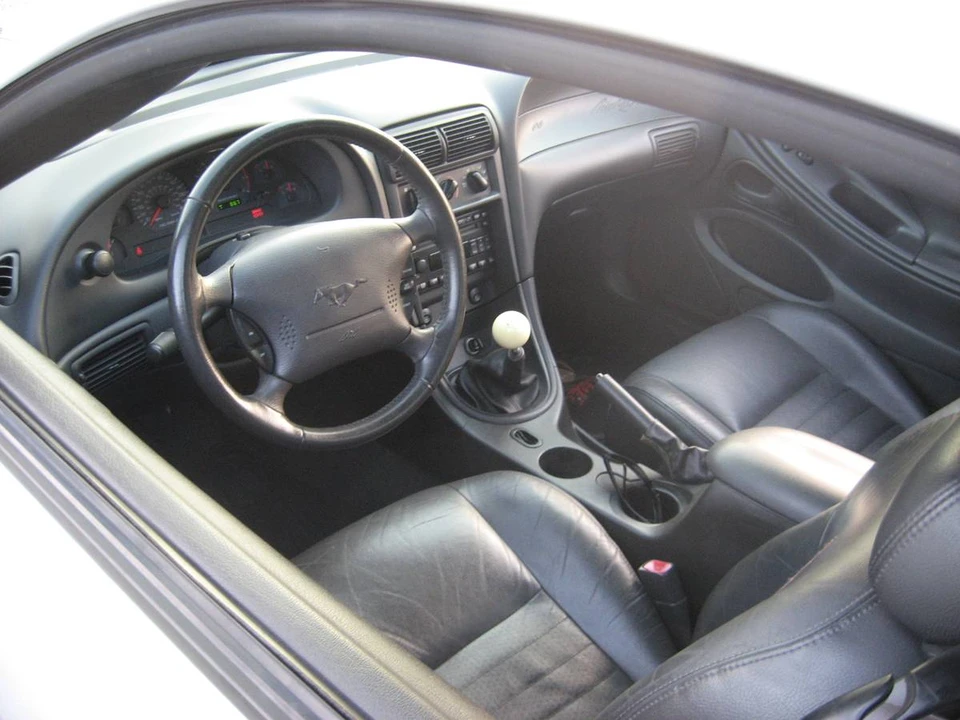 2004 Ford SN95 Mustang - Image 3 of 21