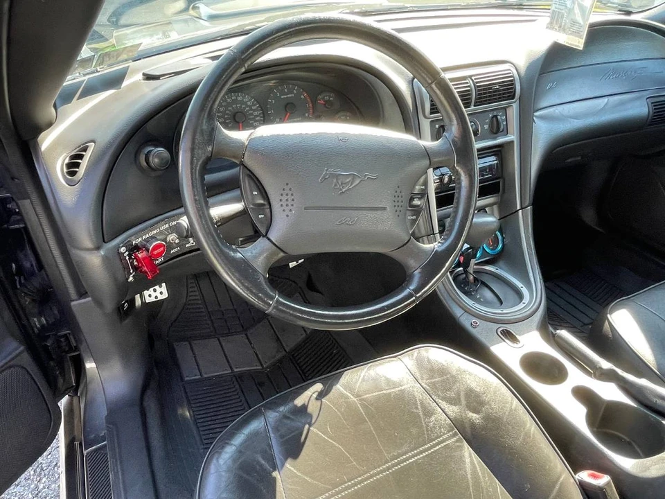 2004 Ford SN95 Mustang - Image 5 of 10