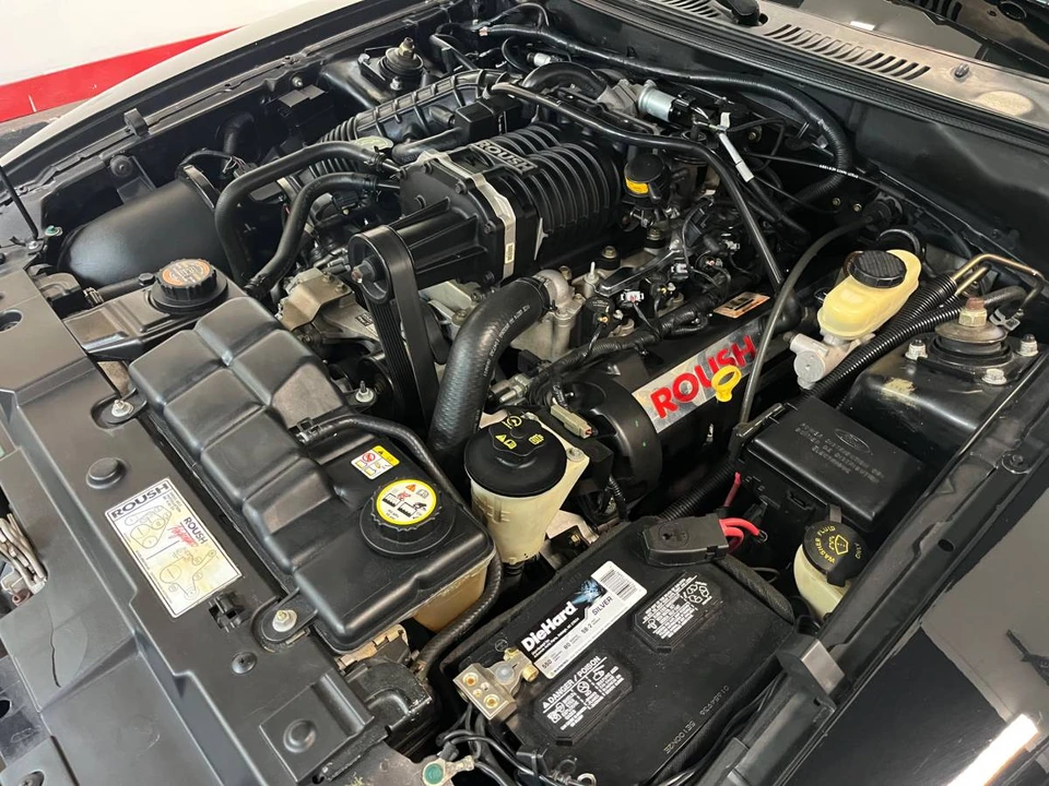 2004 Ford SN95 Mustang - Image 16 of 24