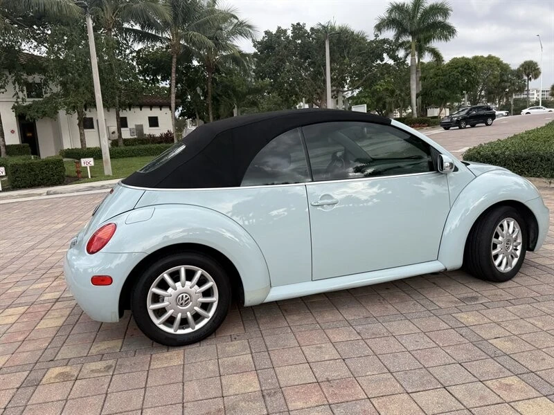 2004 Volkswagen New Beetle - Image 11 of 21