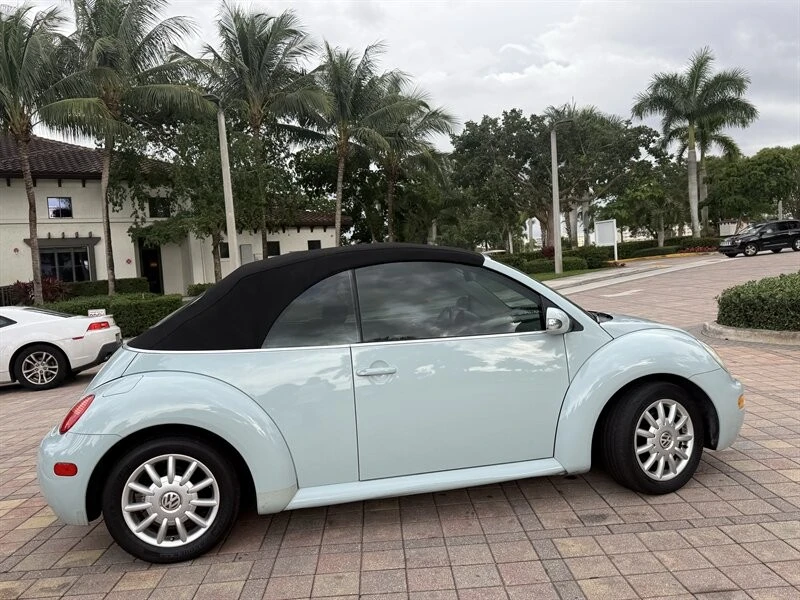 2004 Volkswagen New Beetle - Image 20 of 21