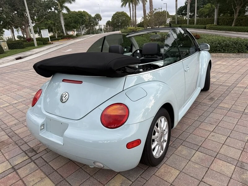 2004 Volkswagen New Beetle - Image 13 of 21