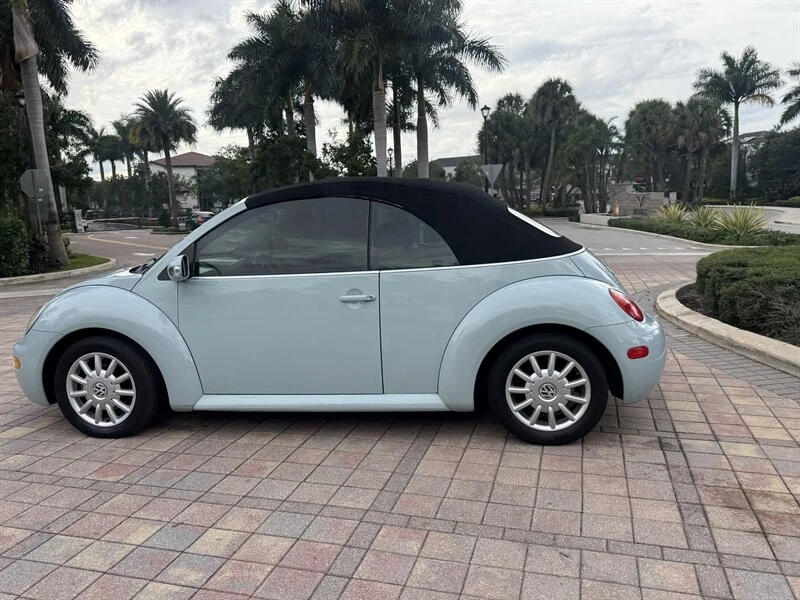 2004 Volkswagen New Beetle - Image 16 of 21