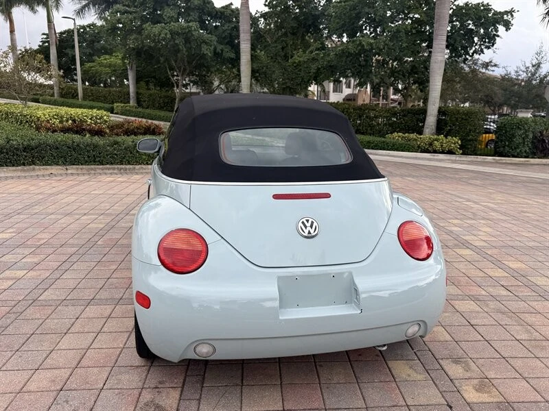 2004 Volkswagen New Beetle - Image 14 of 21