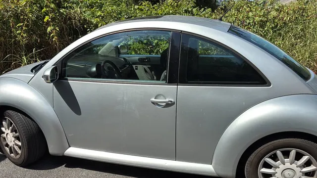 2004 Volkswagen New Beetle