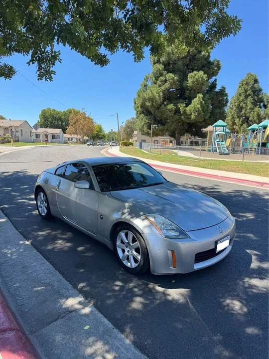 2004 Nissan 350Z 5th Gen - Image 2 of 16