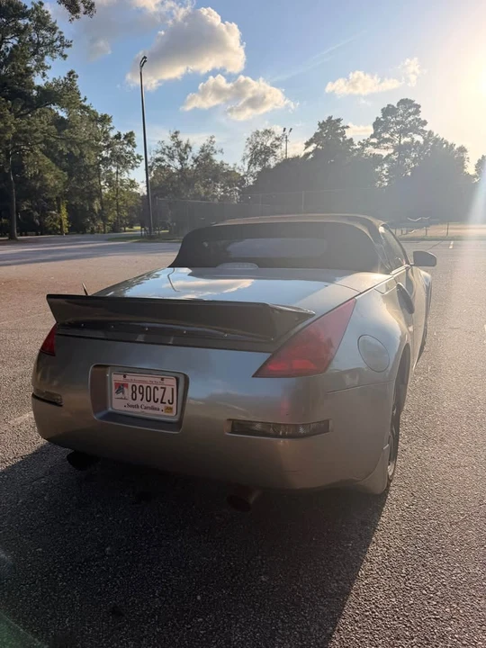 2004 Nissan 350Z 5th Gen - Image 2 of 12