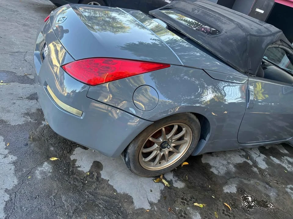 2004 Nissan 350Z 5th Gen - Image 4 of 5