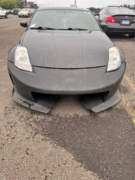 2004 Nissan 350Z Coupe 2D