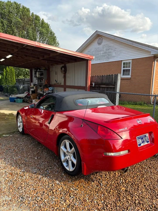 2004 Nissan 350Z 5th Gen - Image 3 of 14