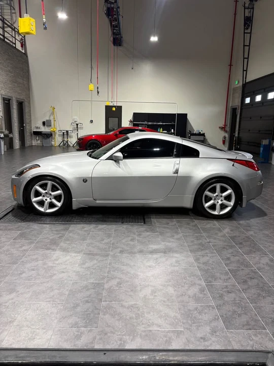 2004 Nissan 350Z 5th Gen - Image 2 of 13