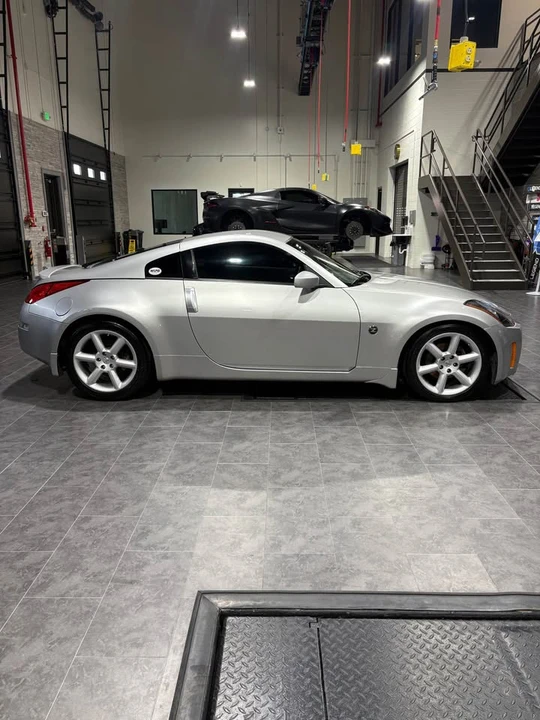 2004 Nissan 350Z 5th Gen - Image 6 of 13