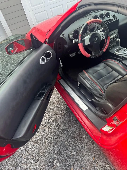 2004 Nissan 350Z 5th Gen - Image 5 of 14