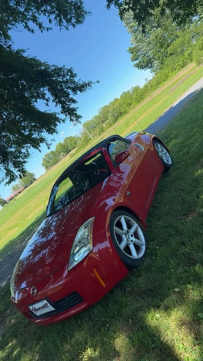 2004 Nissan 350Z 5th Gen - Image 2 of 14