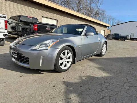 2004 Nissan 350Z Coupe 2D