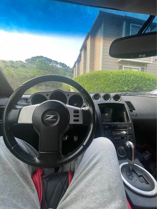 2004 Nissan 350Z 5th Gen - Image 5 of 5