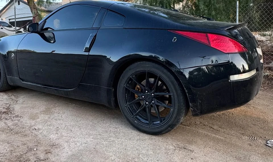 2004 Nissan 350Z 5th Gen - Image 4 of 8