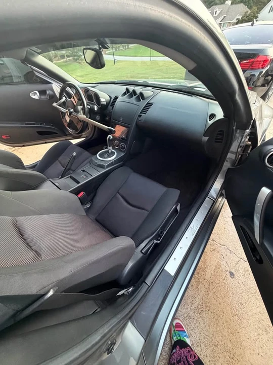 2004 Nissan 350Z 5th Gen - Image 7 of 12