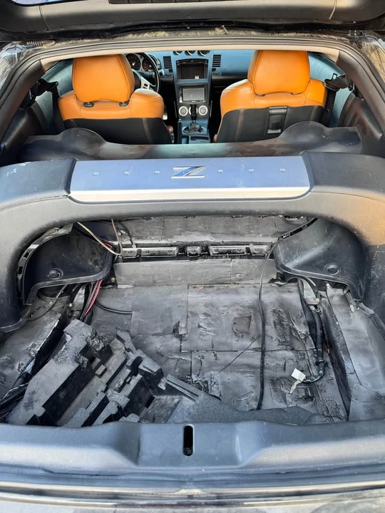 2004 Nissan 350Z 5th Gen - Image 8 of 8