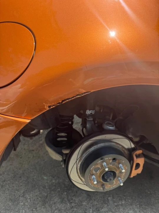 2004 Nissan 350Z 5th Gen - Image 5 of 6
