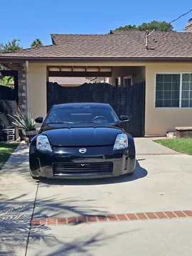 2004 Nissan 350Z Coupe 2D