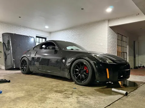 2004 Nissan 350Z Coupe 2D