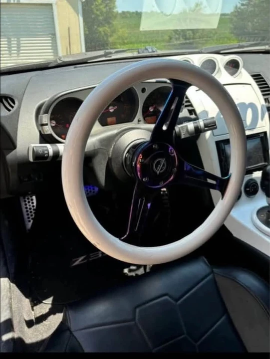 2004 Nissan 350Z 5th Gen - Image 3 of 7