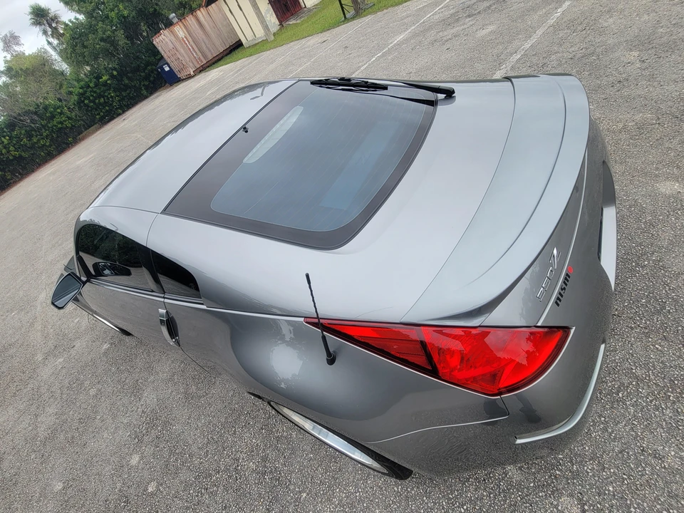 2004 Nissan 350Z 5th Gen - Image 14 of 31