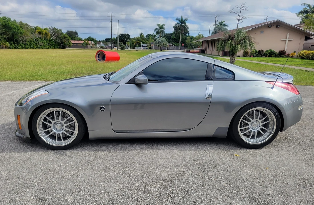2004 Nissan 350Z 5th Gen - Image 10 of 31