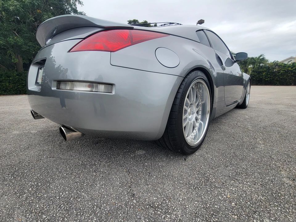 2004 Nissan 350Z 5th Gen - Image 17 of 31