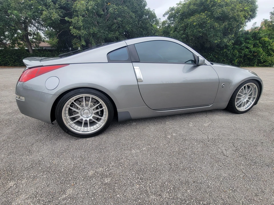 2004 Nissan 350Z 5th Gen - Image 21 of 31