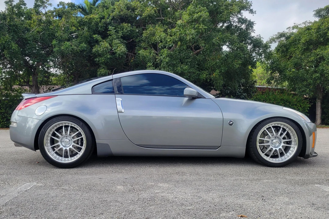 2004 Nissan 350Z 5th Gen - Image 3 of 31