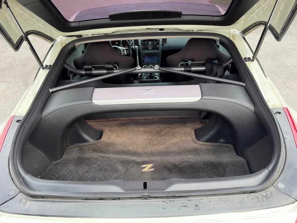 2004 Nissan 350Z 5th Gen - Image 18 of 20