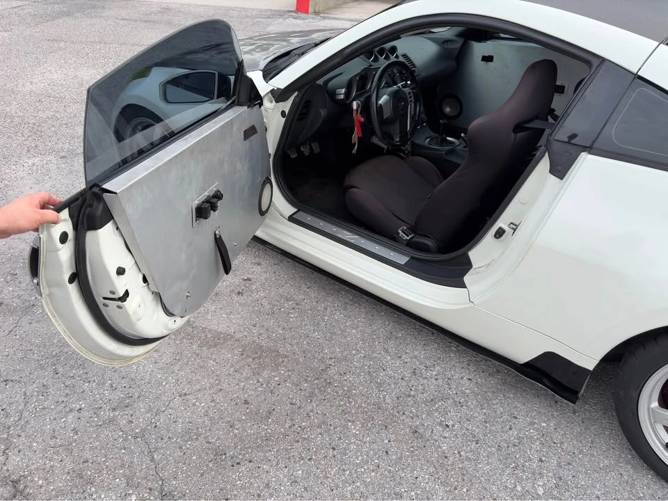 2004 Nissan 350Z 5th Gen - Image 13 of 20
