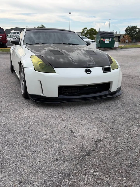 2004 Nissan 350Z 5th Gen - Image 9 of 20