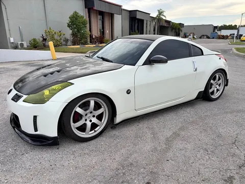 2004 Nissan 350Z Enthusiast Coupe 2D