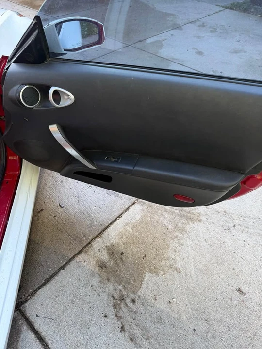 2004 Nissan 350Z 5th Gen - Image 10 of 10