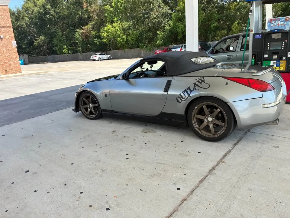 2004 Nissan 350Z 5th Gen - Image 2 of 4