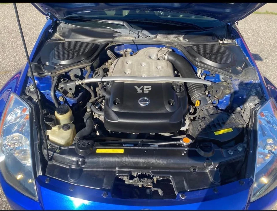2004 Nissan 350Z 5th Gen - Image 2 of 5