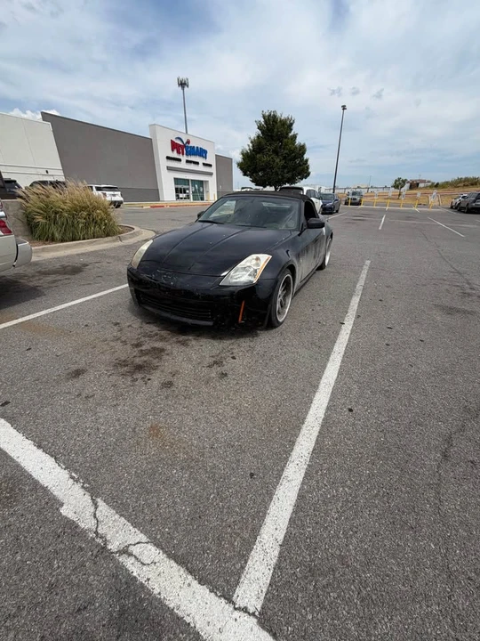 2004 Nissan 350Z 5th Gen - Image 2 of 12
