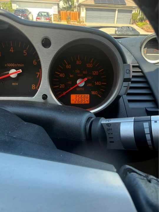 2004 Nissan 350Z 5th Gen - Image 10 of 14