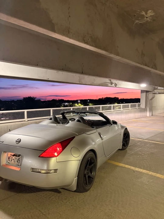 2004 Nissan 350Z 5th Gen - Image 8 of 8