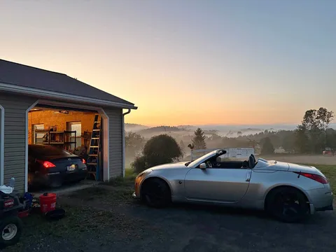 2004 Nissan 350Z Grand Touring Coupe 2D