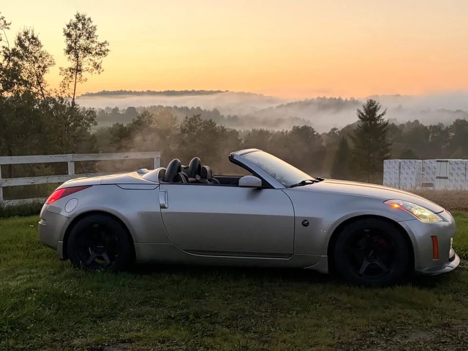 2004 Nissan 350Z 5th Gen - Image 3 of 8